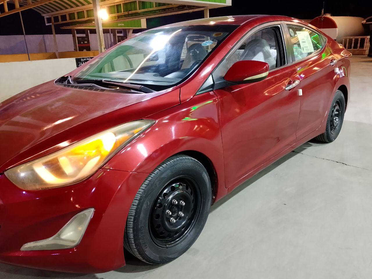 السلام عليكم
النترا 15 ادوات بدون كص السياره مصبوغه حزام جماليه 
السياره جاهزه كير مكينه حداديه تخم تاير دواخل وغرفه جديده 
مكانهه العماره مركز المدينه 
***********
