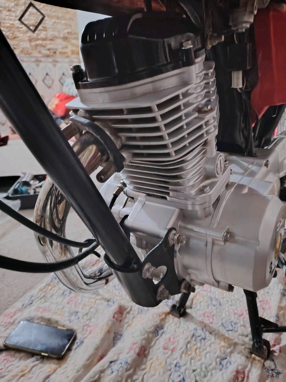 السلام عليكم دراجه للبيع اربعه كير مديل 2024 اوراق سكنر سعر 650 وبيه مجال دراجه نضيفه وكامله كل نقص ماكو مكاني كربلاء قرب جامعه فريحه ممتواجد ع الفيس
لاتصال ***********