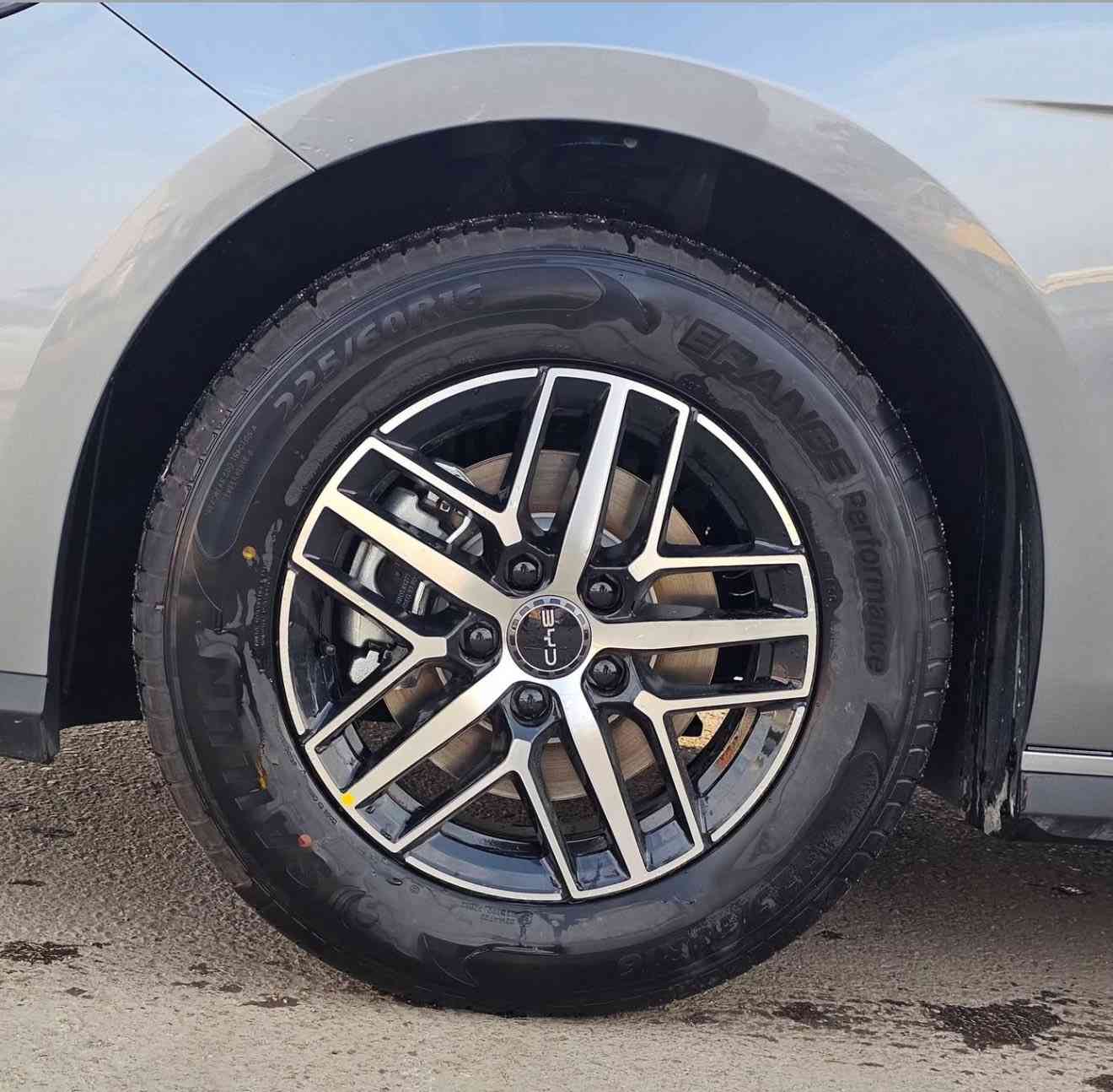 عروض سهل المجد لتجاره السيارات الحديثه ❤️‍🔥❤️‍🔥❤️‍🔥❤️‍🔥❤️‍🔥❤️‍🔥❤️‍🔥❤️‍🔥❤️‍🔥❤️‍🔥❤️‍🔥❤️‍🔥
نضرا لصعود الاسعار بسبب التعريفه الكمركيه 
فتحنه المبيعات من اليوم ليوم 1/1 2025 
اليوم وباجر فقط 🤔
وباسعار تتناسب مع واقع الحال للوجبات الموجوده حاليا بعد 1/1 تتغير اكيد 
(وجماعت مقاطعون واصبر لح تنزل انتضرو )
متابعينا الكرام عروض اليوم وباجر فقط 
🔥والاسعار هي 
الدستروير 🚗🚗🚗
دستروير لون الابيض ب 19.000.000
دستروير لون الاسود ب 18.900.000
دستروير لون فيلي ب    18.800.000
الكن بلاس 🚗🚗🚗
اللون الابيض مرقم سنويه ب 18.000.000
السيل 5 🚗🚗🚗
السيل 5 فول 1/1 ب 21.800.000 ويل نيكل 
سيل 5 لون الابيض ب 18.600.000 ويل اسود 
سيل 5 لون سمائي ب 18.900.000 وين نيكل 
سيل 5 لون الاسود ب 18.900.000 ويل نيكل 
السيل 6 🚗🚗🚗
سيل 6 فول بانوراما ب 24.900.000
الكن ال 🚗🚗🚗
كن ال فول الرصاصي السعر 23.200.000
كن ال فول لون السمائي      23.500.000
كن ال فول لون الابيض .      24.500.000 
السونك بلاس 🚗🚗🚗
السونك بلاس فول 1/1 لون اسمنتي 
السعر 30.250.000
السونك ال 🚗🚗🚗
السونك ال لون ابيض فول 1/1 
السعر 29.250.000
زورونا موقعنا الكائن السيديه قبل دخول الخيزران 
الاتصال والاستفسار 
***********☎️***********☎️ 
***********☎️***********☎️
