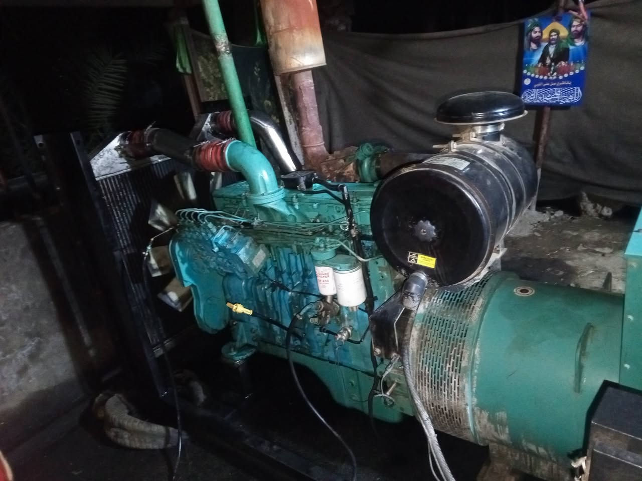 مولده كمنز 24 ولف 114
250 KVA
راس توليد ستامفورد نحاس 
المولده جديده مستخدمه 10 اشهر 

مكفوله كفاله 
السعر الاتصال 
***********
