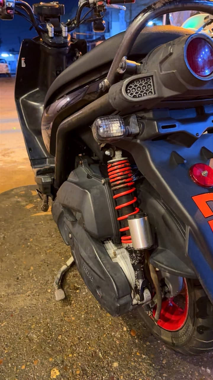 سلام عليكم
شابنة جبلي للبيع كل نقص مابيهة دراجة نازلة رمبة ومتروكة صارلهة اكثر من ٣ اشهر برغي مامفتوح بيهة بلادية من الدبل للدبل نكرة سلف بكل وكت

نقصهة شي واحد بس كلجات ادامة لان دراجة متروكة 

السعر مليون و١٠٠ وبيهة مجال 

للتواصل ماسنجر

وفقط واتساب
***********
