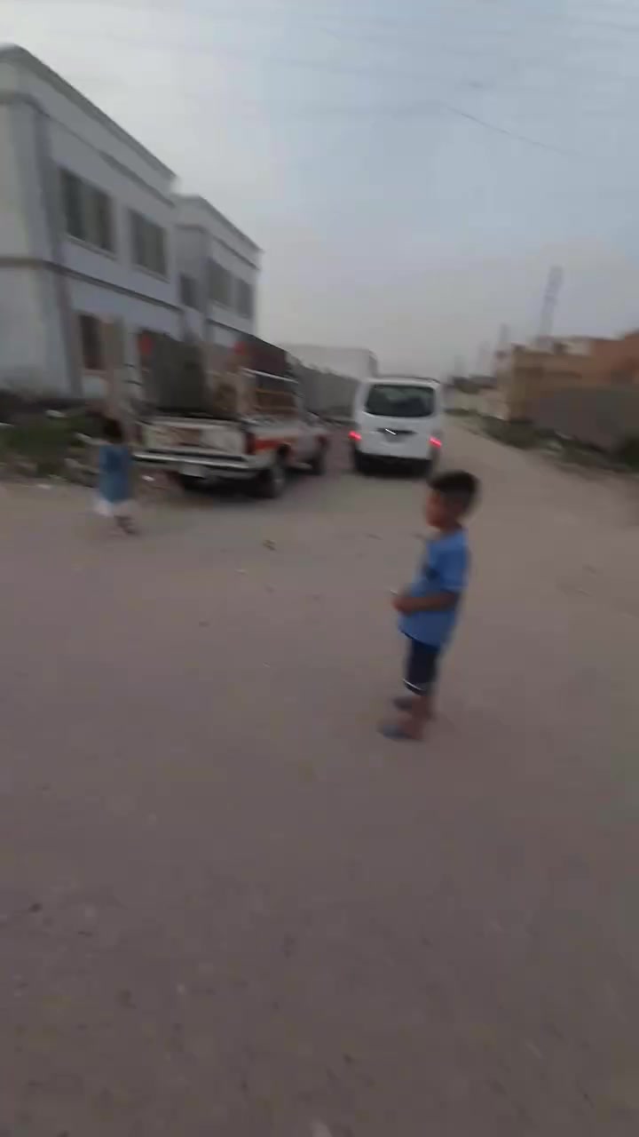 قطع ١٠٠ متر سوداني شارع حسينيت رقيه قطع موقعه حلو شارع ١٥ متر رقم قطع 10987 قطع عتبليط مقبيل مدرسه وروضه جديده قريب على ملعب رقم تلفون ***********
