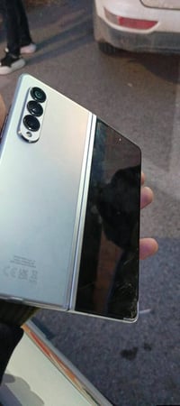 سامسونك Z Fold 3 شاشه محتركه بورد شغال شرط شغل  شراي يتصل  ‏‪077407982...