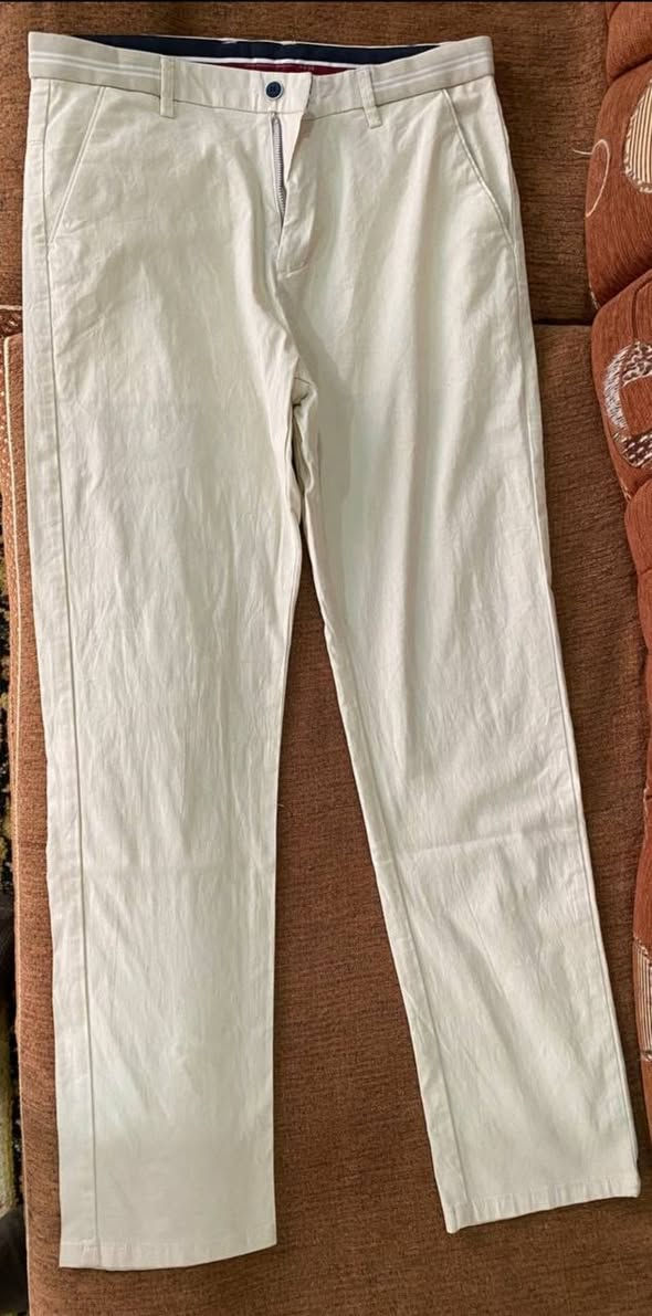 بنطلون كتان غير مُستخدم. سلِم فِت. 

اللون (اوف وايت )  احلى من الصورة

القياس ٣١

الطول ١٠٣_ الكمر ٤٠   -الحجل ١٨


**إذا كنت صاحب هذا الإعلان وتريد حذفه لأي سبب، رجاءا أرسل رسالة إلى الدعم الفني**