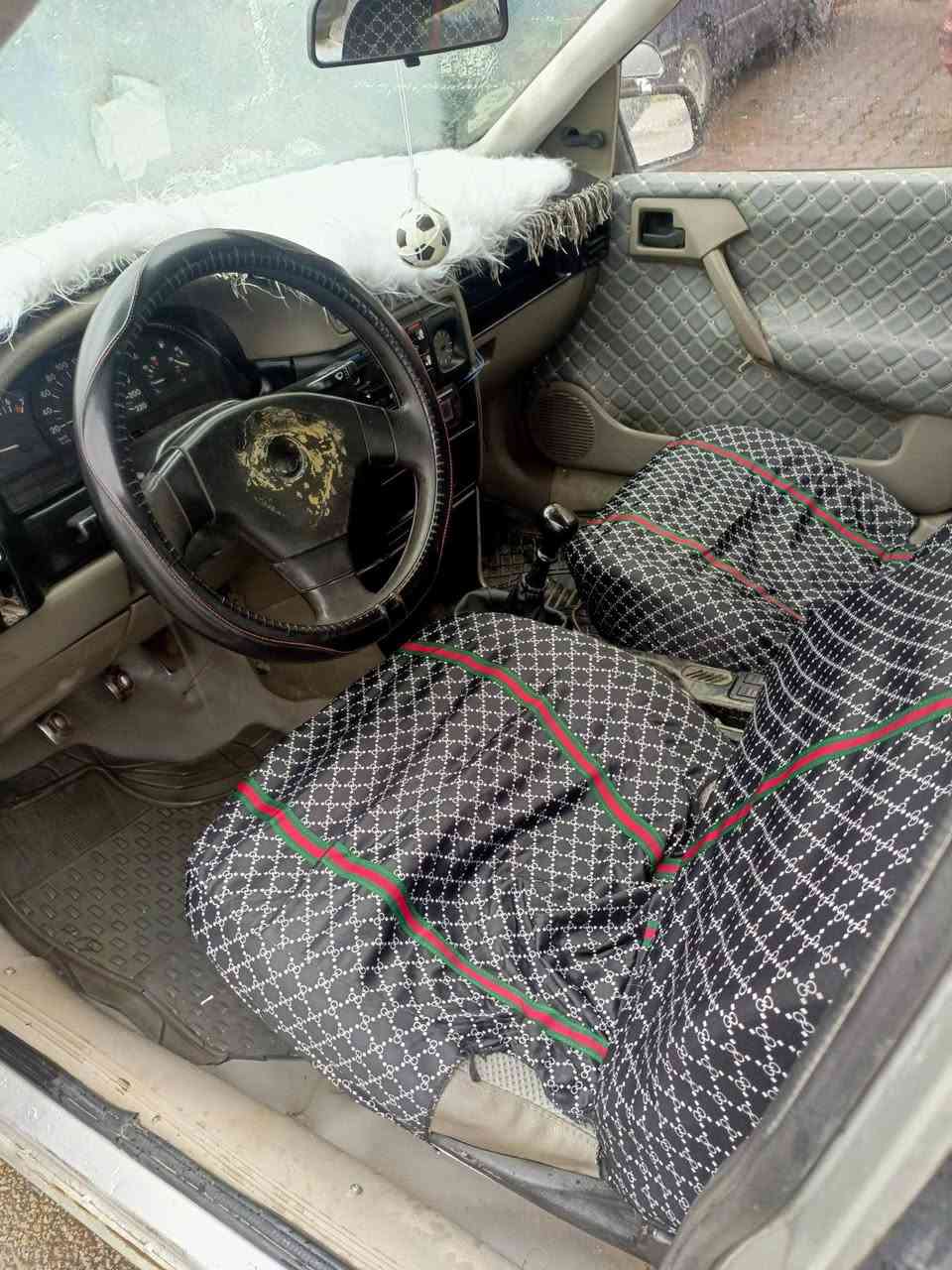 للبيع اوبل فكترة حجم20رقم ديالى مشروع وطني سنويه 2029بطاقه باتزين كير ومحرك بلشرط مو ديل1989كير عادي صدر جديد تايرات جديد عنوان السياره في كركوك السعر 27ومجال قليل 
***********
