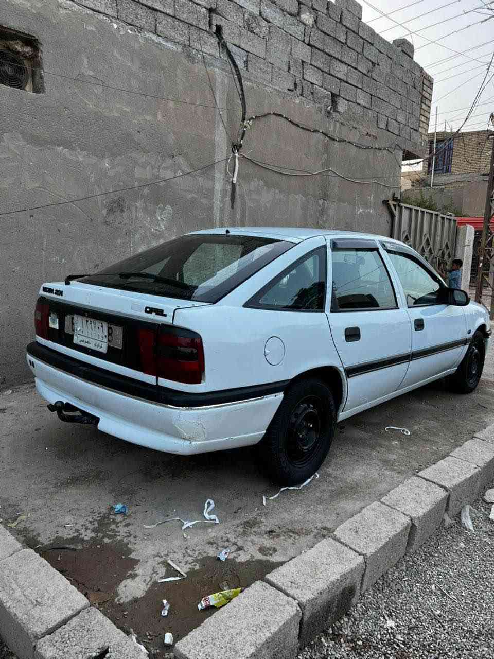 السلام عليكم اوبل فكترا موديل1993 مكينه2000  مجفته جديد رقم كركوك مشروع وطني  باسمي ماعليها اي غرامه سياره كهربائيات كامله وشغاله تخم تاير جديد مابيها اي خياسات دورانات الجاملغ الخلفيه بلاديات مكاني النهروان ***********
*********** بغداد, العراق

