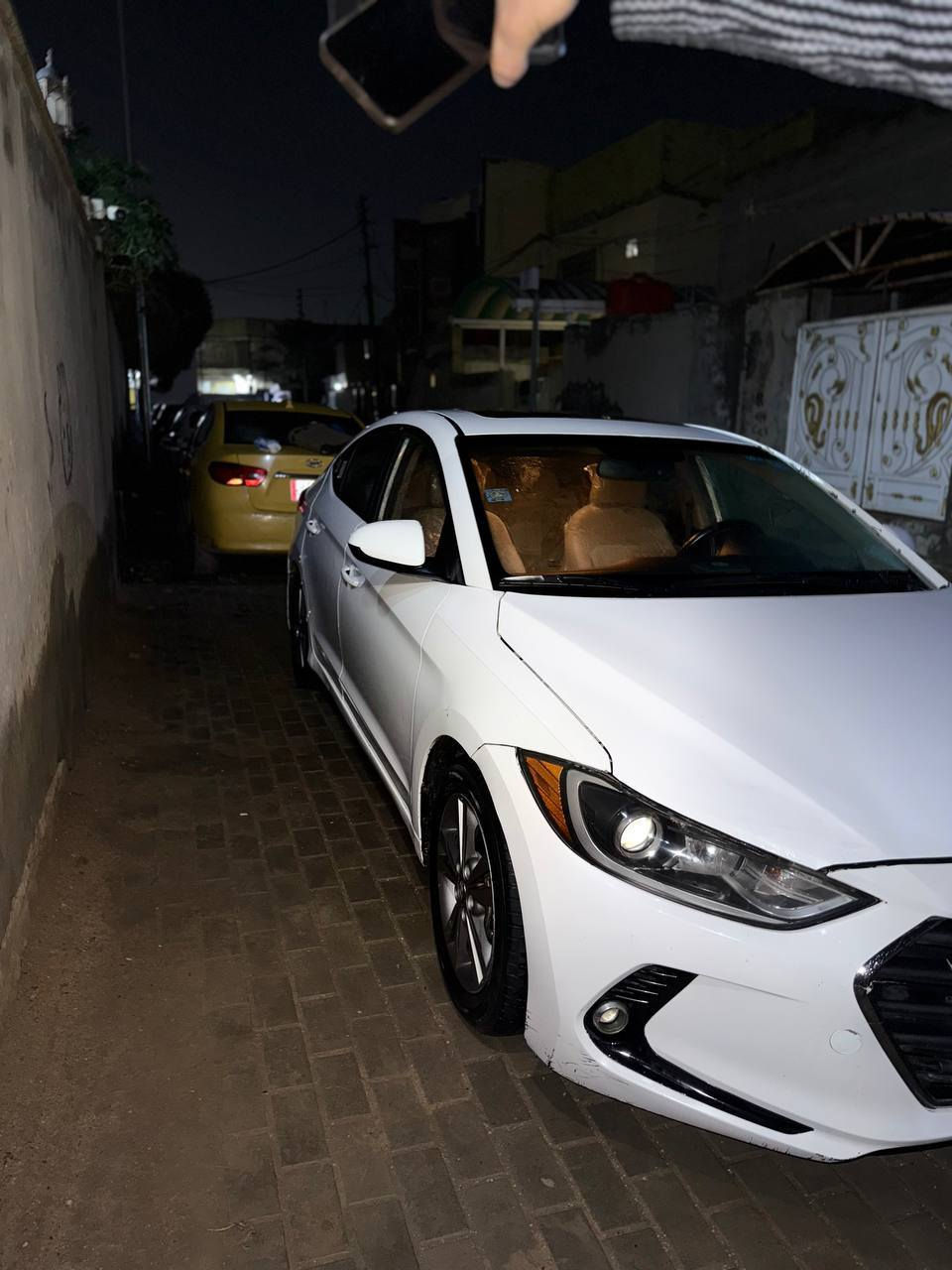 النترا 2017 
مكينة 2000 دوش
فول مواصفات عدا الاشاير بالمري
بصمة تشغيل 
ملاحظة( مضروبة ضربة صغيرونة بالبنيد ومرجعة عالبارد حتى ما مصبوغة مغلفة فابلون) 
للأستفسار التواصل مع الرقم ***********
