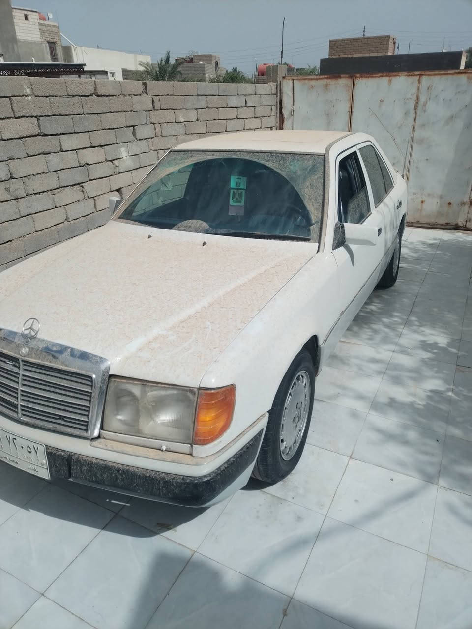 السلام عليكم مارسيدس دب موديل 91 محوره3000 فيفتي تبريد ثلج  سياره مكفوله من كلشي سعر  70 بيه مجال قليل *********** مكاني البصره القرنه
