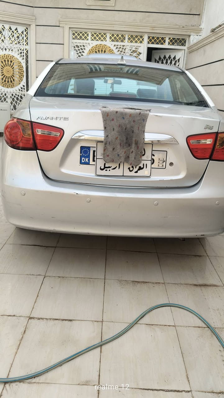 السلام عليكم انترا أدوات موديل 2010 محرك صابونه كير محرك كفاله تبريد ثلج صرف مثل السايبه تخم تاير جديد سياره جاهزة رقم وسنويه متؤمه طبق الأصل كهربائية شغاله دواخل حلوه مكان السيارة ميسان السعر 40 ورقة 
رقم الموبايل ***********
