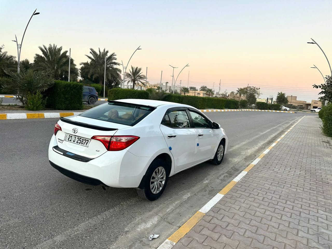 السلام عليكم….
للبيع بسعر مناسب جدا 114$ اعتذر عن الاقساط والوعده
تويوتا كورلا 2017 LE وارد امريكي اون ابيض (ثلجي) رقم سليمانية انكليزي (21) سنوية جديدةً لغايه 2030 هزة جديدة شرط التحويل….
سيارة بيها صبغ قطعتين ونص فقط والباقي مكفول… 
سياره جاهزه بدون اي نقص….
محرك 4/1800 سلندر … محرك مامفتوح …السياره ماشيه 92…
شرط محرك وكير وصدر وكهربائيات وتبريد وتدفئة وتخم تاير سيارة جاهزة من كلشي….
مواصفات LE معروفة مواصفاتها مايحتاج اذكرها…
العنوان/ صلاح الدين / تكريت/ القادسية../
السعر 114$ اعتذر عن الاقساط والوعدة ….
للاستفسار ***********
***********
