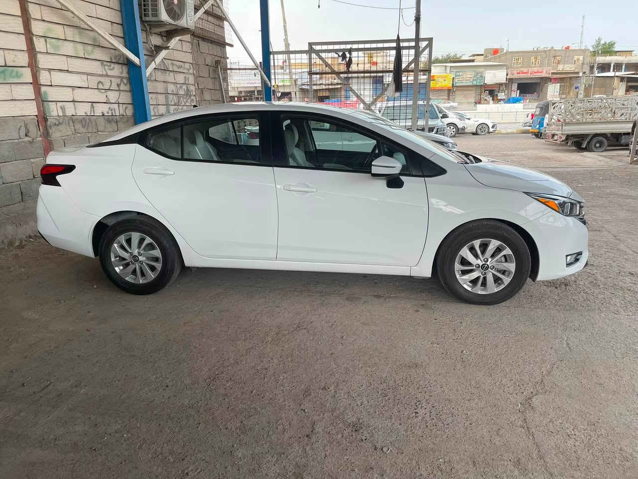 البيع نيسان فيرسا موديل 24كفاله عامه خليجي راقم اربيل سعر130$تصال ‭***********‬
