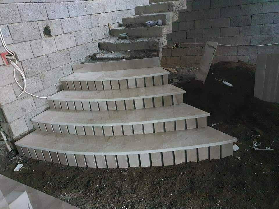 اسطه سيراميك كاشي بورسلين مرمر شغل هندسة واستلام مهندس للتواصل مراسلة الصفحه او الاتصال بل رقم ***********
