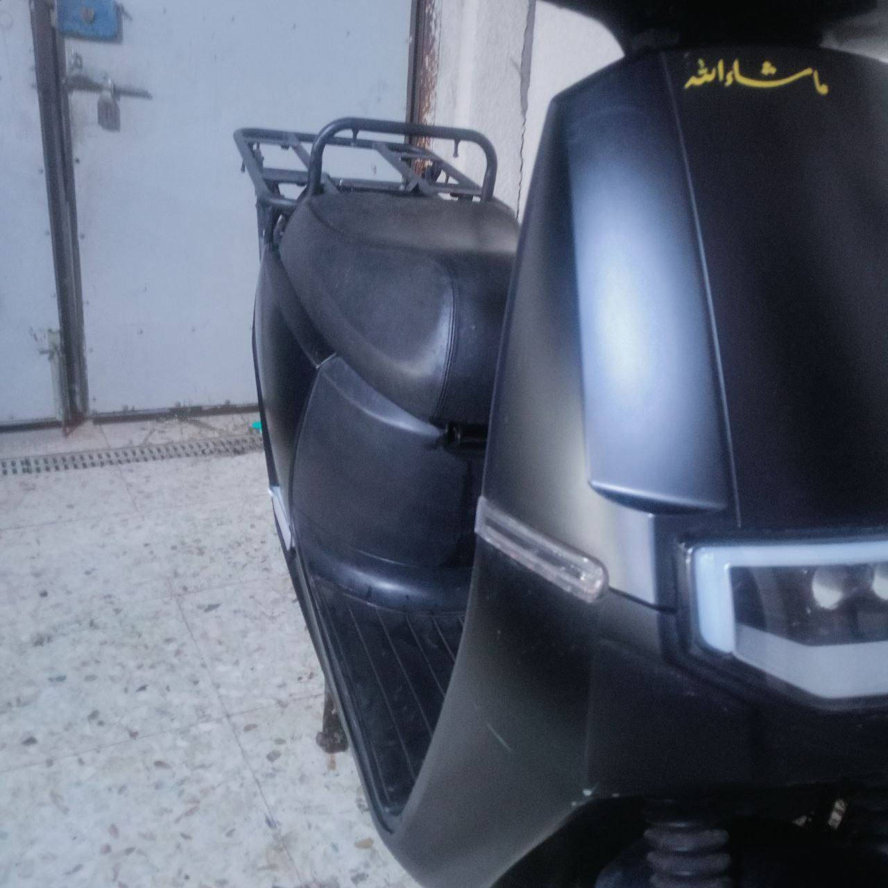 دراجه شحن كوريا للبيع بطاريه ليثيوم معه الشاحن مكاني بغداد الغزاليه سعرها 900 وبيها مجال الرقم للاستفسار/ ***********
