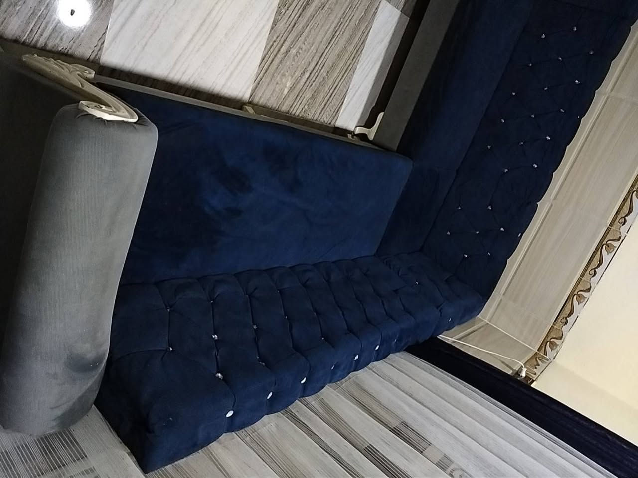 ديوان اخو الجديد اي عيب مبيه 7 أمتار سعر 200 وبيه مجال


**إذا كنت صاحب هذا الإعلان وتريد حذفه لأي سبب، رجاءا أرسل رسالة إلى الدعم الفني**