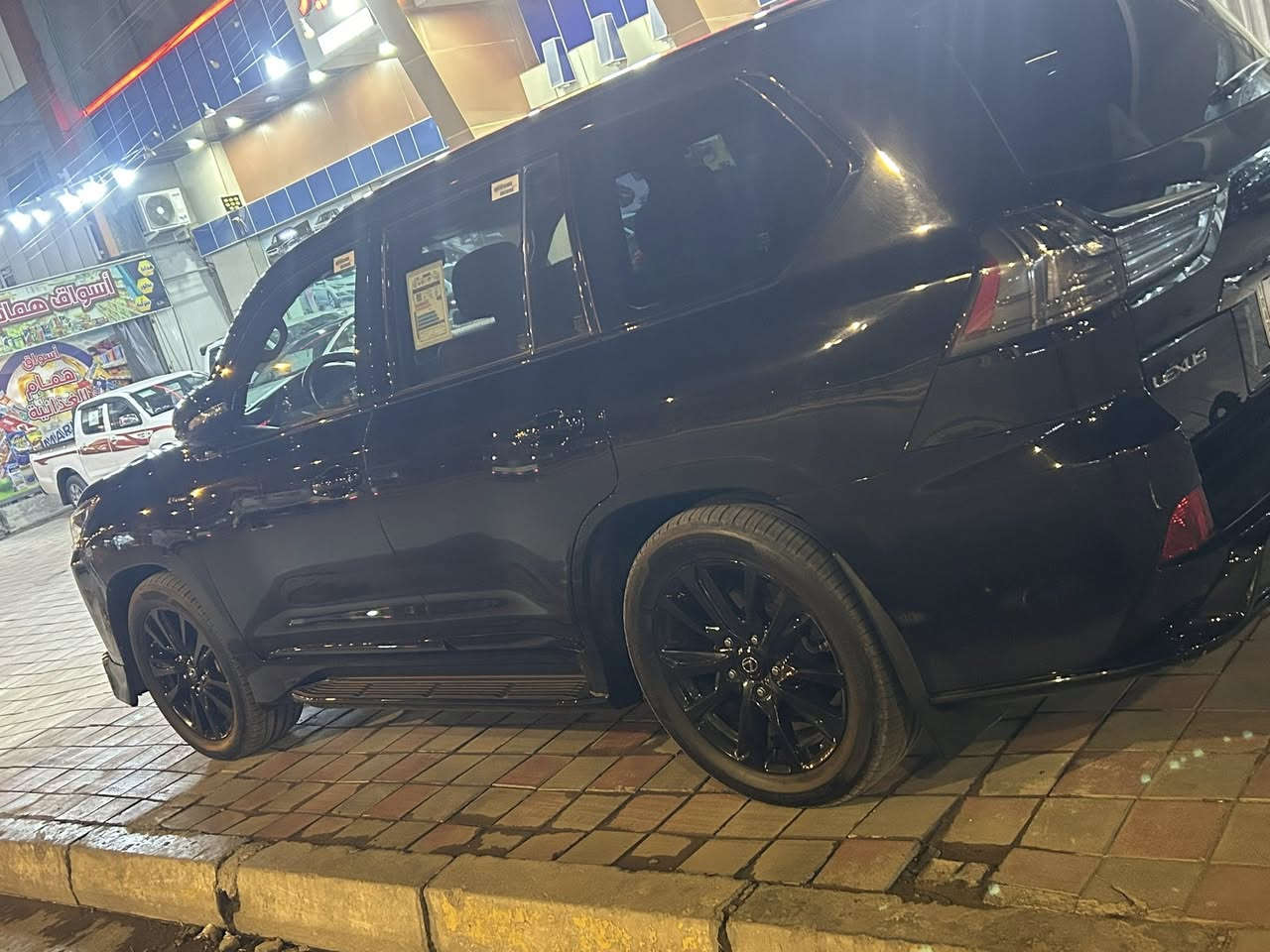 الكزز كورو موديل 2020 //السياره ماشيه 70 الف سياره كفاله من كلشي مضروبه بي اف 

الانبار الفلوجه 

السعر ٧٧٠ $$بيه مجال بسيط ***********
