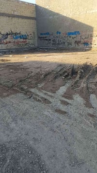 ١٢٠ متر واجها ١٢ نزال ٩ قرب بانزيخانه الجبهه ٠٧٧٣١١٧٧٢٠٠ السعر ٦٠مليون...