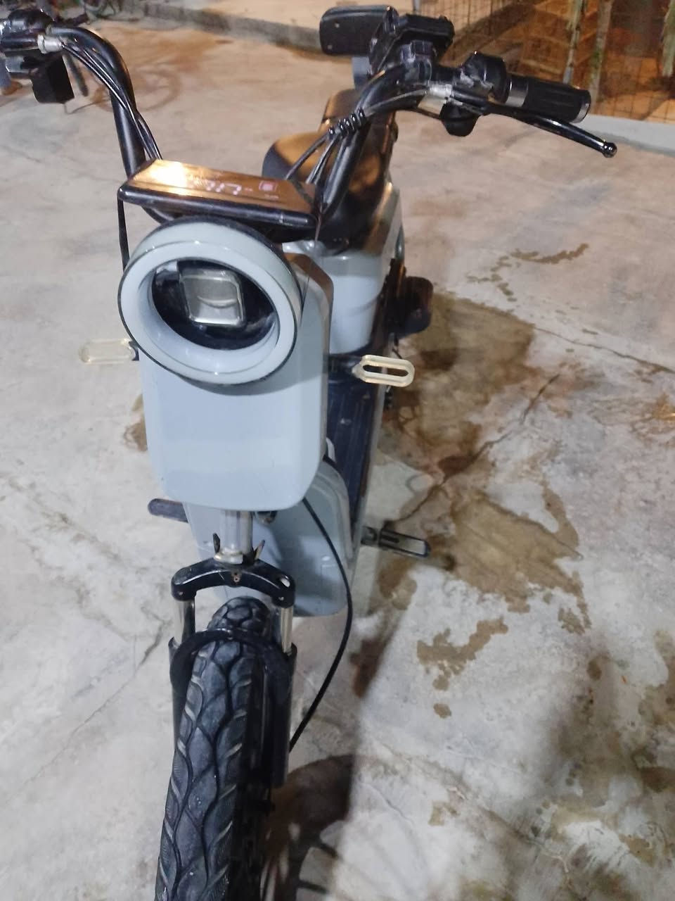 درجه شحن للبيع السعر 200 بيها مجال العنوان بصره زبير   فقط ما بيها بطاريات/***********
