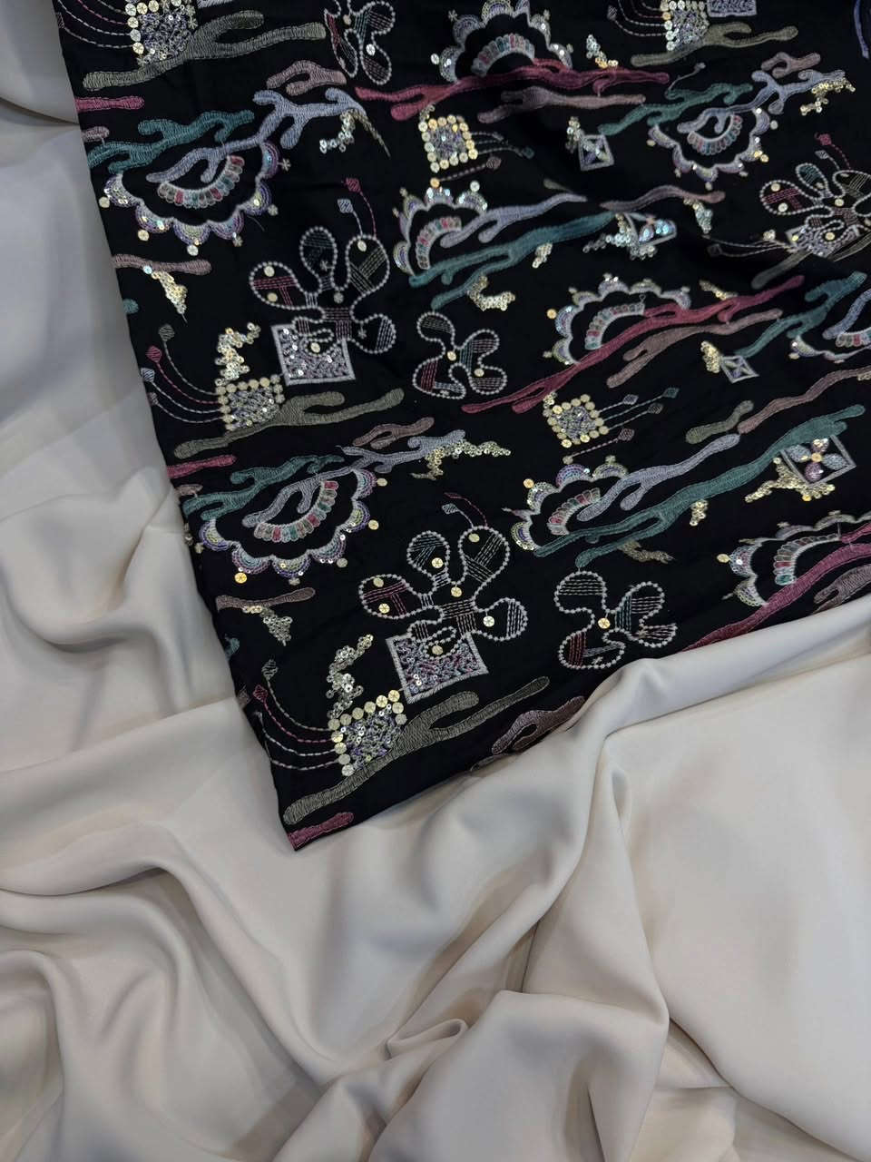 كتان هندي طرز ✨
كمية محدودة جدًا


**إذا كنت صاحب هذا الإعلان وتريد حذفه لأي سبب، رجاءا أرسل رسالة إلى الدعم الفني**