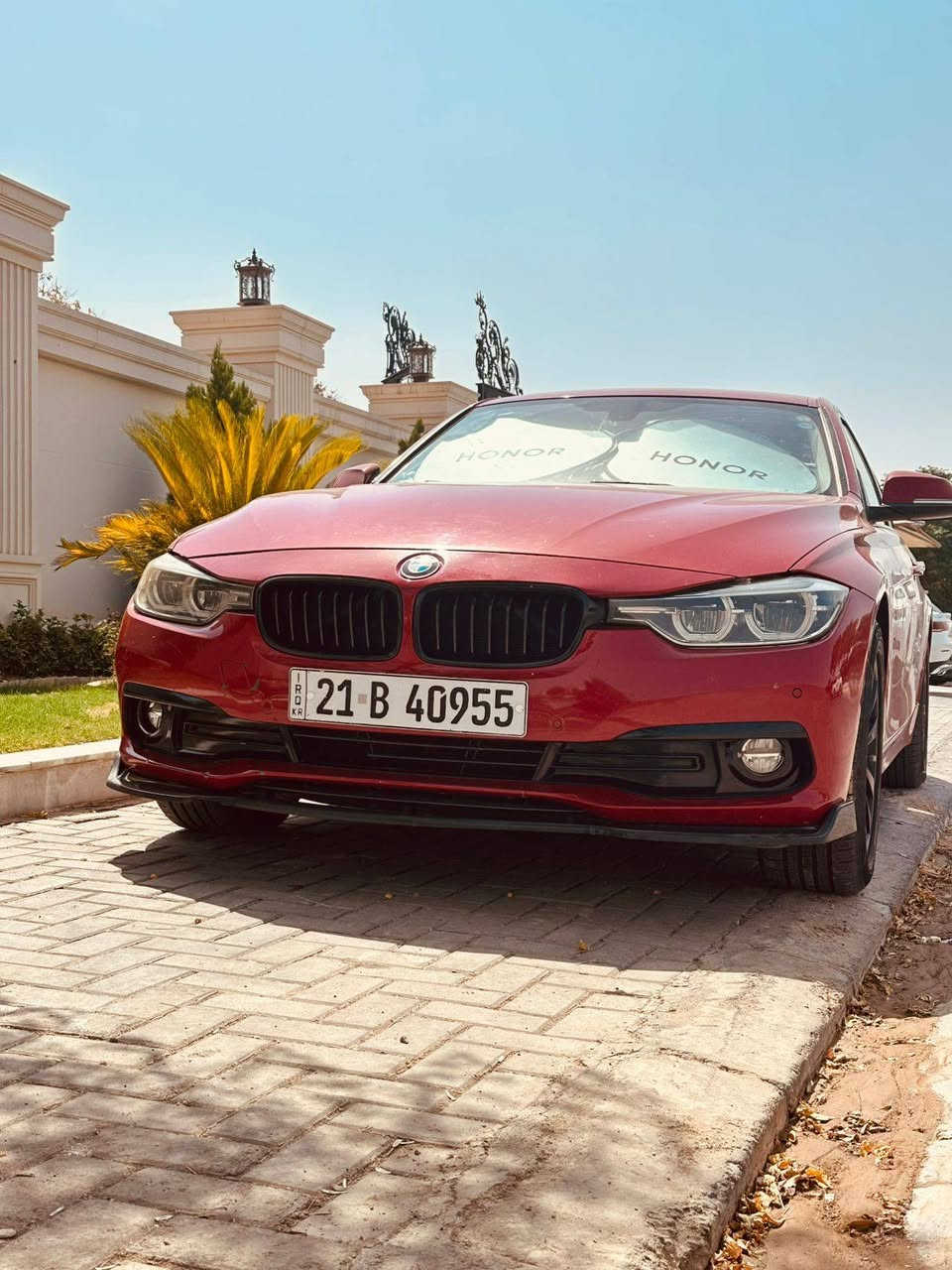 BMWF30(2016)وكالة العروش
ميكنه B48 twin power 
turbo
خمس بردات 
تبريد قطعتين 
حساسات خلفيه 
كاميرا دواره
بصمه تشغيل
اربعه انضمه قيادة 
سبورت 
كونفورت
ايكو
نورمال
كير HP8 8 نمر
سلايد روف
حساس مساحات
لايت داينمك
زينون بلادي
اطارات 17 
تخم تاير جديد 
عليها ادامه كامله
دعاميات صبغ فقط
السعر 165 الموقع الدورة 
***********
