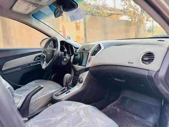 شوفرليت كروز 2017 وارد خليجي شرط بدون اي نقص محرك 18المرغوب جاهزه من كلشي شرط انطيك تراي للبصره .رقم اربيل الجديد باسمي جاهزه كبل تحول باسمك .مكفوله من الحادث شرط الفحص .بيها كم قطعه صبغ سبب الجراد اني ابيع حزام سعر 75 مجال عنوان اربيل 
***********
***********
***********
شوفرليت كروز 2017 زور خاوين يه ك دينار مه صروفي نيا بناو خومه هه مو شتي نوا جه ند بارجه بوياغي هه يه من به حيزان ده فروشم .به شه رت بى ليدران سعرى 75ومجال شوين هه ولير أربيل
