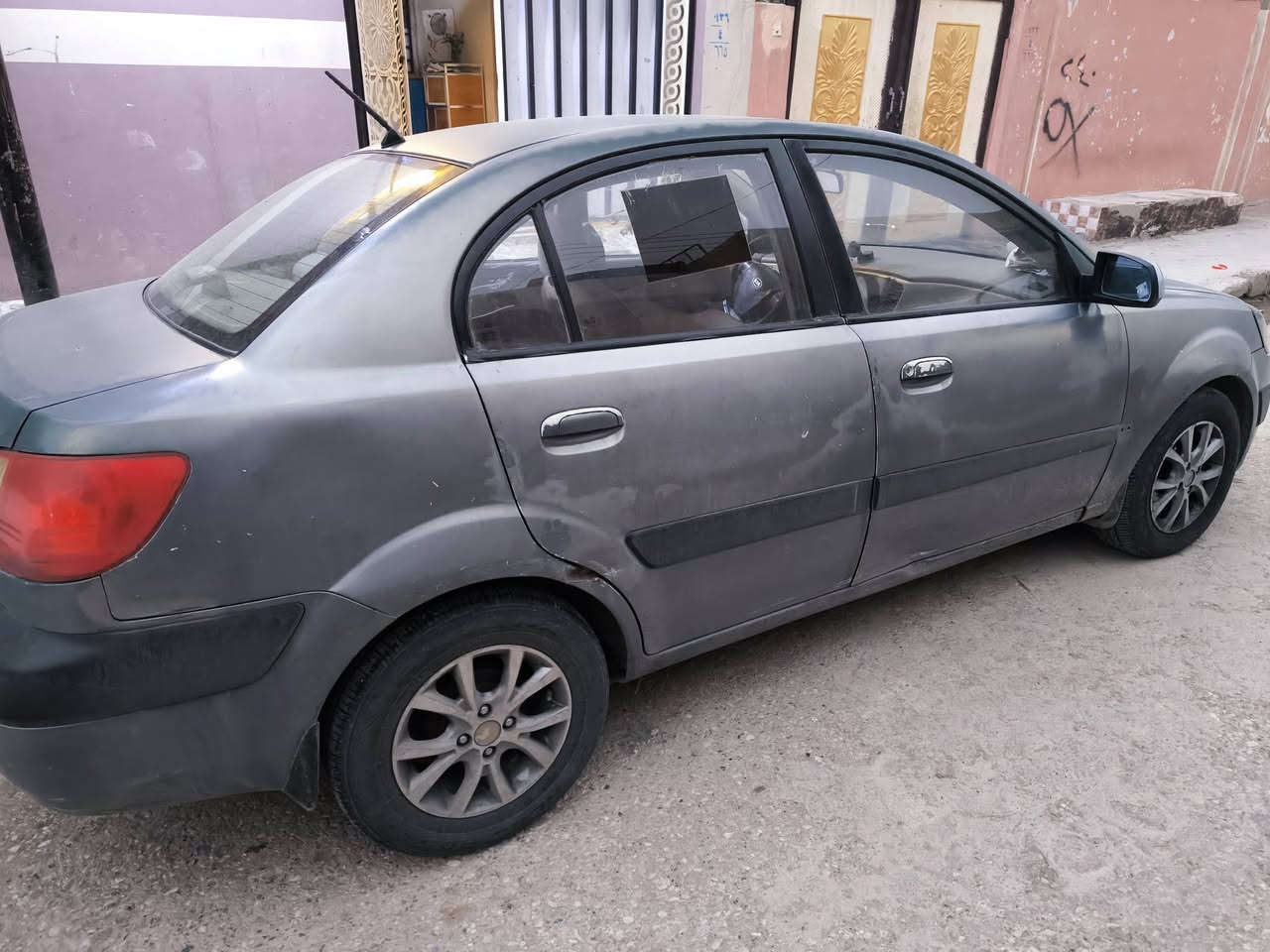 سلام عليكم 
ريو ٢٠٠٨ للبيع 
رقم بغداد مشروع وطني تريد وكالة تحويل حسب القناعة 
تبريد تدفئة كهربائيات كلها شغالة عدا جام الي خلف السائق طخم مبدل جديد .. تايرات الأربعة جديدة 
سعر ٧٧ $
***********
***********
