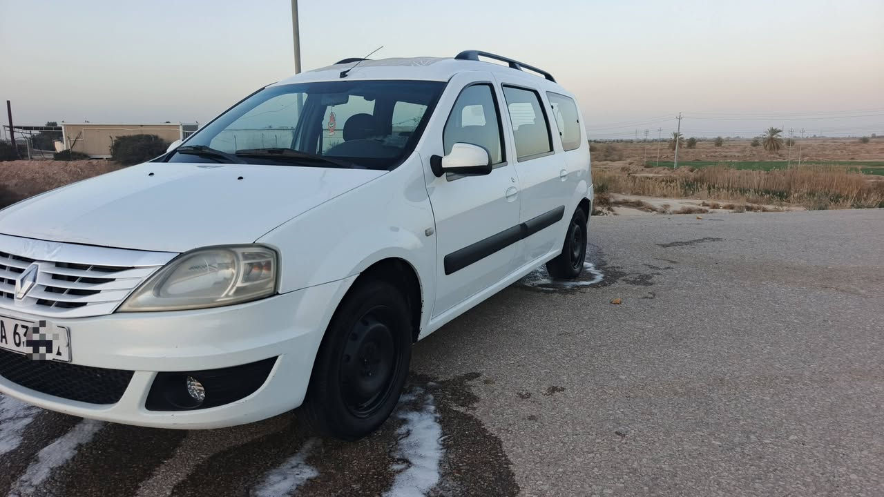 السلام عليكم
البيع رينو لوكان سبعة راكب مديل 2012 رقم إنكليزي سنويه جديدة مداور ثاني يوم
سيارة مكفولة من ضربه وتبديل وصبغ مكينه وكير شرط وحداديه جديدة تخم تايري باتري جديد تدفئة شغاله تبريد   عوزه غاز كهربيات شغاله  
السعر 72 مع مجال حك الجيه
مكان سيارة قضاء غماس محافظة الديوانية
الهاتف////***********
