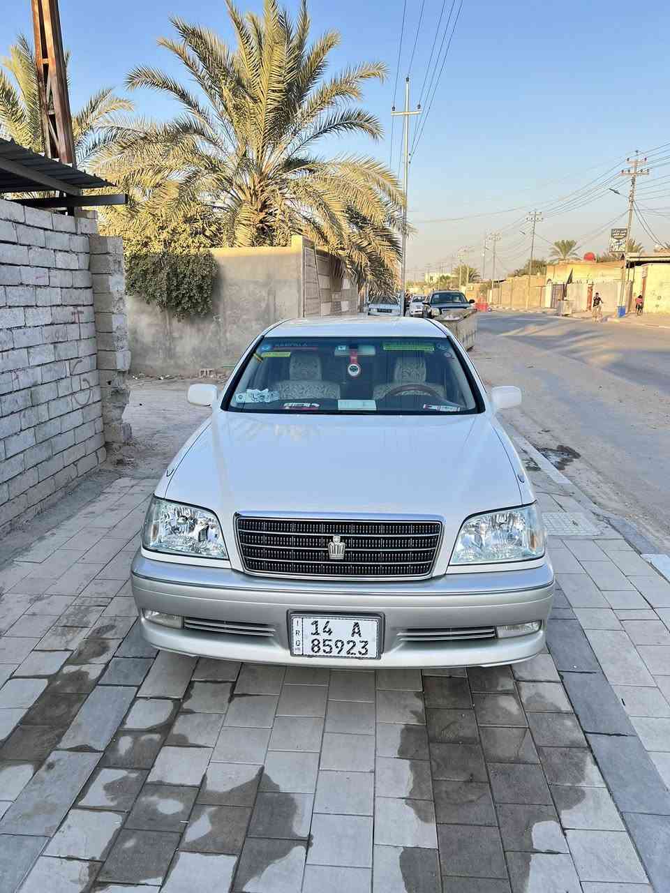 آلُـۜسـۨۚ(✋)ــِۖلُأمٌ ؏ـليۜـ(💜)ـكـۜم
جنون ملكه للبيع 
قرار 48 رقم بصرة بأسمي
السعر 160 وبيها مجال  
مديل 2001 
3دكم كرستال اصل 
ديفور الجبير 
بردة خلفي + كشنات كهرباء 
استيرن كهرباء 
شاشة 
ويل نجمة 16 + تخم تاير 
حدادة 💯
تبريد + تدفئة 
جنجر 6 اقراص 
مكفولة من الضربة و الصبغ و التبديل 
السيارة حلوة و جاهز 
العنوان البصرة قضاء المدينة 
للأستفسار
 ***********
‭0786 165 9040‬
