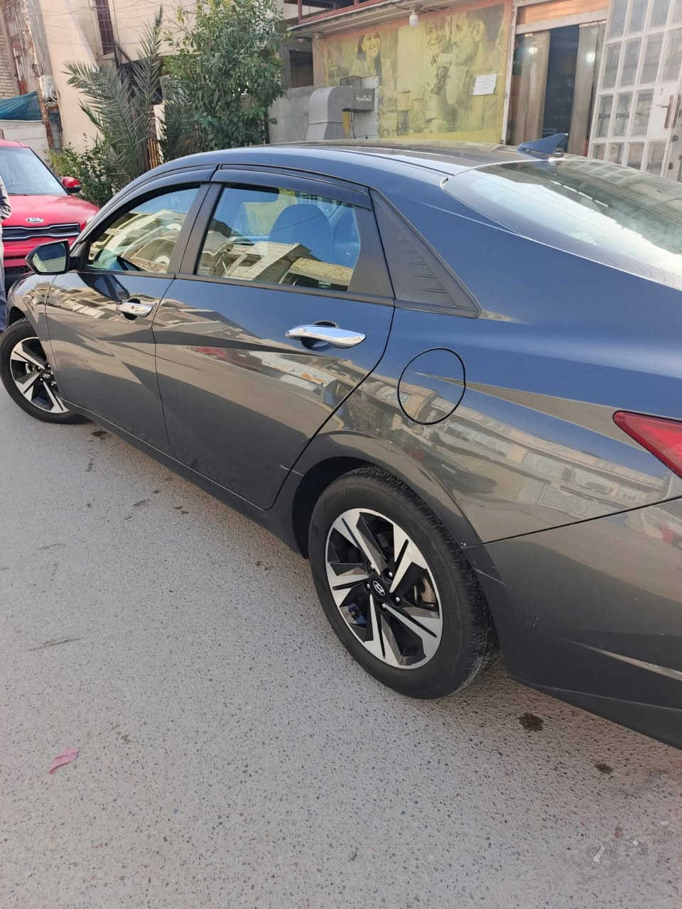 السلام عليكم
النترا 2021 امريكي 

بصمه 

دخول ذكي 

صندوق ذكي

تشغيل عن بعد

تبريد منفصل 

لد امامي نهاري ليلي

وبقية المواصفات المعروفه

حادثها جاملغ وبنيد من غير لغد او شواصي

العنوان بغداد شهداء البياع

السعر 137 وبيها مجال 

للاتصال 

ابو فهد

‭٠٧٨٦ ٦٩٩ ٨٩٦٩‬
