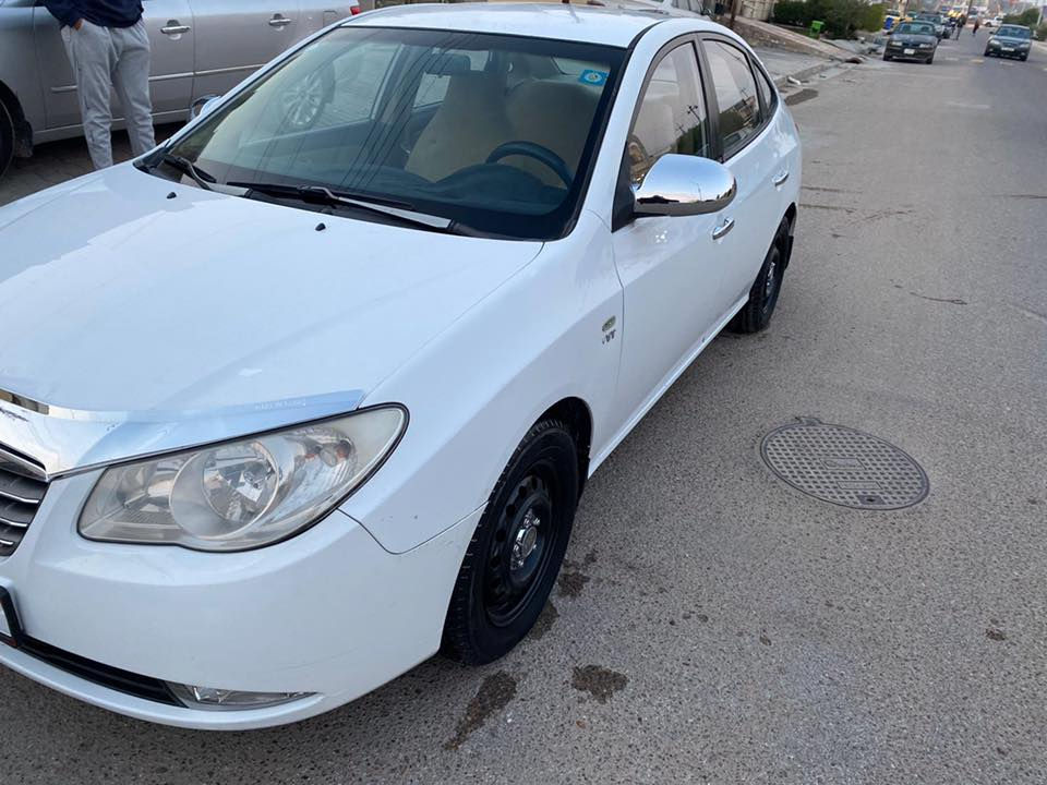 هونداي افانتي ٢٠٠٩ رقم انبار انكليزي هزة جديدة سيارة بدون صبغ  بلادية فقط بخشم الجاملغ الامامي موضح بالسونار مع الصور كير محرك مكفول تخم تاير بدون اي نقص مكانها فلوجة السعر ١٠٩$ وبيها مجال بسيط للاتصال ***********
