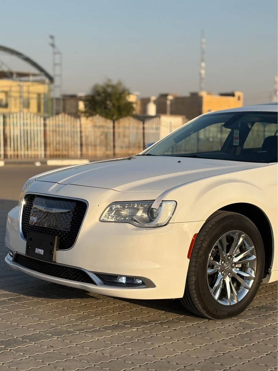 للبيع اوباما اصل ١٦ معلايه ٢٢ فول مواصفات حادثه قطعه وحده تبديل صندوك و بيهه بارد على كد شبر بالمدكر خلفي سياره جديده بمعنه كلمه جاهزه من كلشي كير مكينه حداده تخم تاير و ويل بلكارتون دواخل بلكارتون سياره حيل جديده ماشيه ٩١ رقم بغداد بسمي تحويل ثاني يوم هزه جديده مكاني بصره السعر ١٩٥ الاتصال *********** البصرة, العراق
