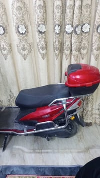 دراجه شحن جديده مستعمله سبوع فقط البيع اي شخط اي كسر اي شي مابيه تواصل...