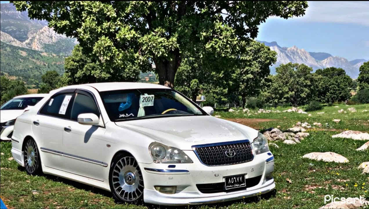 سەرەتابەناوی خوا ToYoTa Crown majesta 2006 
سەیارەکە بەس ماشااللەی گەرەک بێتەقەو ڕەقە بێنوقسانی  ٤ تایەو ویل لۆک مایباخ   جوپەکانی حوڕ کراوە ٤ دوگمەی ناوزەر کامل کراوە بە ساج مەلەکی  سەیارەی ماڵە کامل جوان کاریوننمونە ***********
