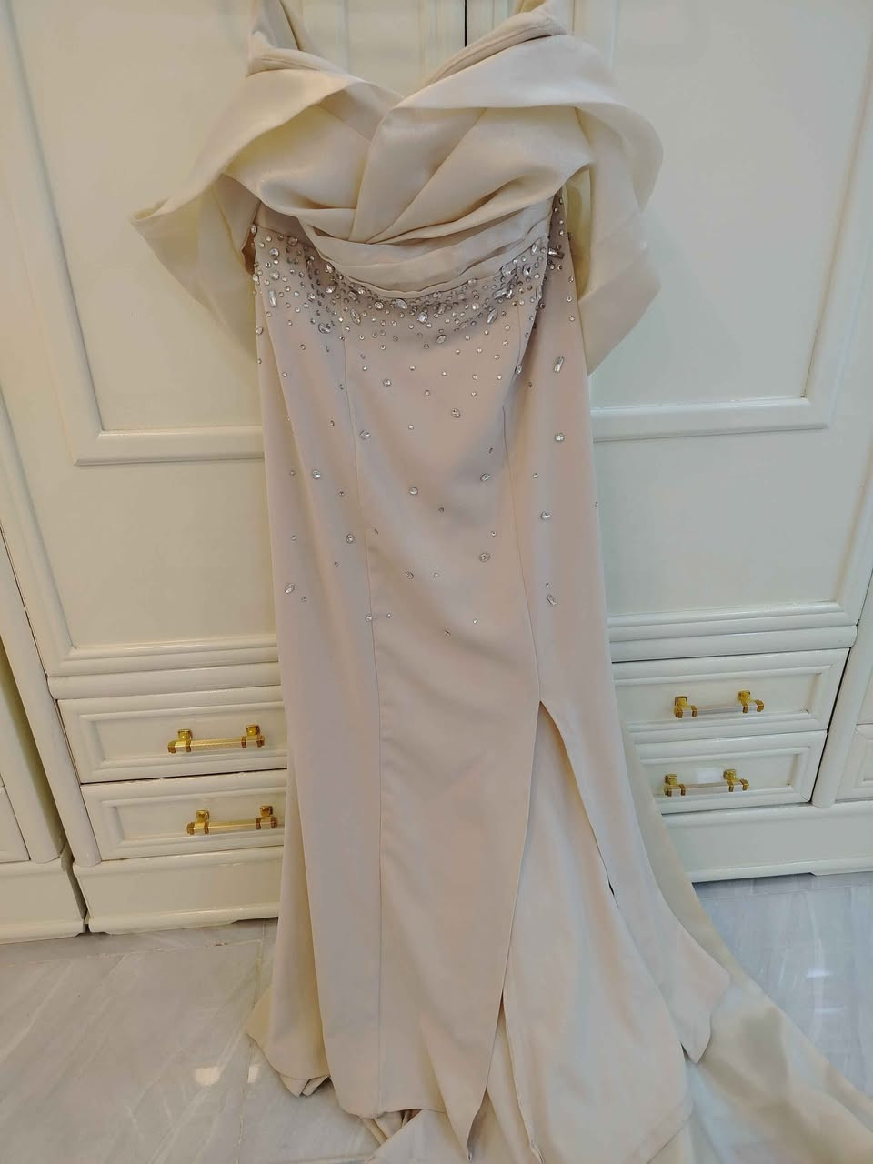 فستان مهري لبسته بس ساعه كلش جديد ولا قطعه كرستال  مشلوعه منه بغداد, العراق


**إذا كنت صاحب هذا الإعلان وتريد حذفه لأي سبب، رجاءا أرسل رسالة إلى الدعم الفني**