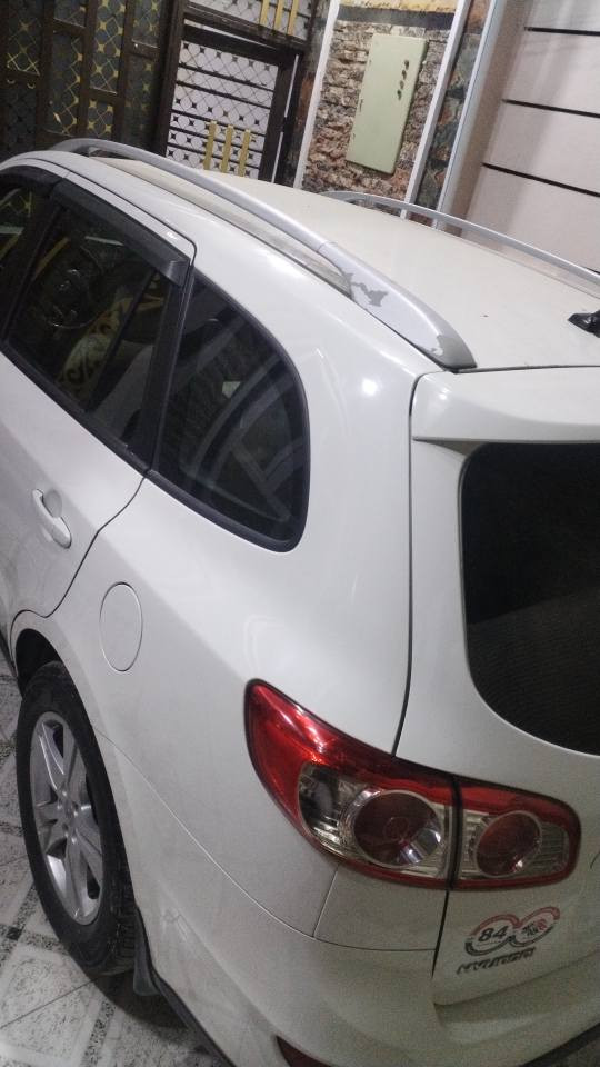 السلام عليكم ورحمة سنتافي ١٢ لبيع سبعه راكب خليجي مكينه ٦ رقم بغداد بسمي شاشه كشنات جلد دفع رباعي مانع انزلاق ١٢٠ دق جرس مكفوله من ضربه بيها شخوط ربع باب السايق ولباب خلفي السعر ١٥٧ وبيها مجال حك الجيه سياره حلوه احلى من صور مكاني ديالى *********** بغداد, العراق
