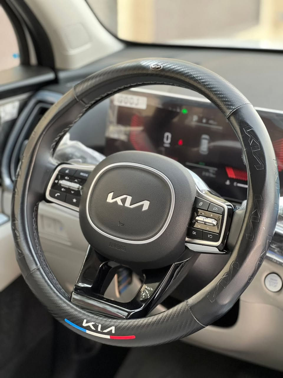 سورنتو 2024 رقم أربيل كفاله عامه من كلشي 6 سلندر كير ماوس كشنات كهرباء باب خلفي كهربائي ويل 19 ماشيه 30 كفاله من زلغ مكاني بصره شراي يتصل ***********
