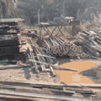 قالب كامل للبيع شلع يدك 350 مخده وسقف مع 85جك ومقص حديد مكاني بغداد ال...