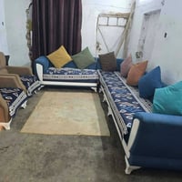 كنب كامل • نظيف ١٠٠/١٠٠ • من الاخير