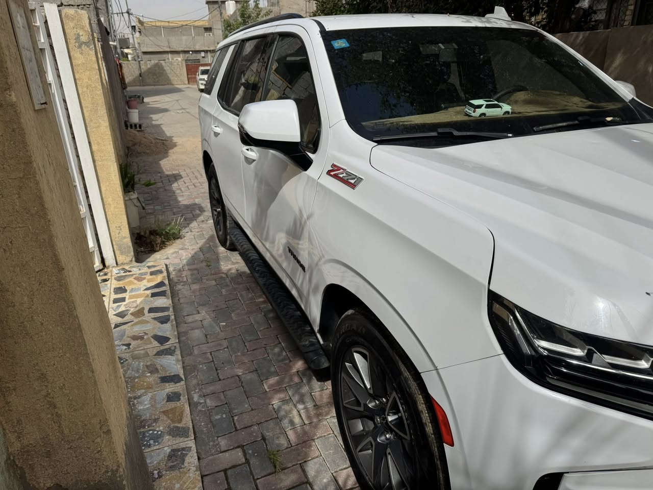 السلام عليكم تاهو فئة z71 موديل 2022مراوس
‭0784 617 8476‬
