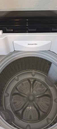 للبيع فل  اتوماتيك ممستخدمه جديده 07738610262