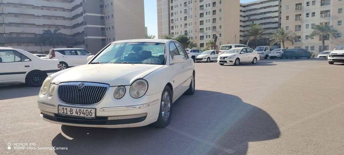السلام عليكم
للبيع فقط كيا اوبرص ٢٠٠٩ ابيض صدفي رقم بغداد الجديد 
السيارة بيها صبغ بنيد و جاملغ أيسر
تبريد شغال
صدر أمامي وخلفي  و مشط و باور جديد قبل اسبوع سويتها
مكانها بغداد
السعر ٦٥
***********
