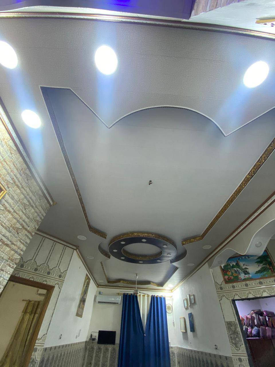 #إعلان 

🏡 نصف دونم زراعي للبيع – فرصة مميزة 🌿
📐 المساحة الكلية: نصف دونم (1250 م²)
🏗️ مساحة البناء: 225 م²
🌱 المساحة المتبقية: 1005 م²
🔹 مواصفات البناء:
▪️ ثلاث غرف نوم
▪️ صالة واسعة
▪️ مطبخ حار وبارد
▪️ مجمع صحيات
▪️ استقبال خارجي (بحاجة تشطيب داخلي فقط)
🧱 سنة البناء: 2020
🔧 النواقص:
▪️ أرضيات
▪️ تشطيب داخلي بسيط
📍 الموقع: المهدي – على التبليط مباشرة
🚧 البيت مرتفع عن الشارع متر واحد ومرفوع برصيف
💡 جميع الخدمات متوفرة

     📞 للاستفسار والتواصل:

     ‏‪***********‬‏ أبو عباس
     ‏‪***********‬‏ سيد علي

         #الفردوس_للعقار_مفتاحك_للبيت_الصح
