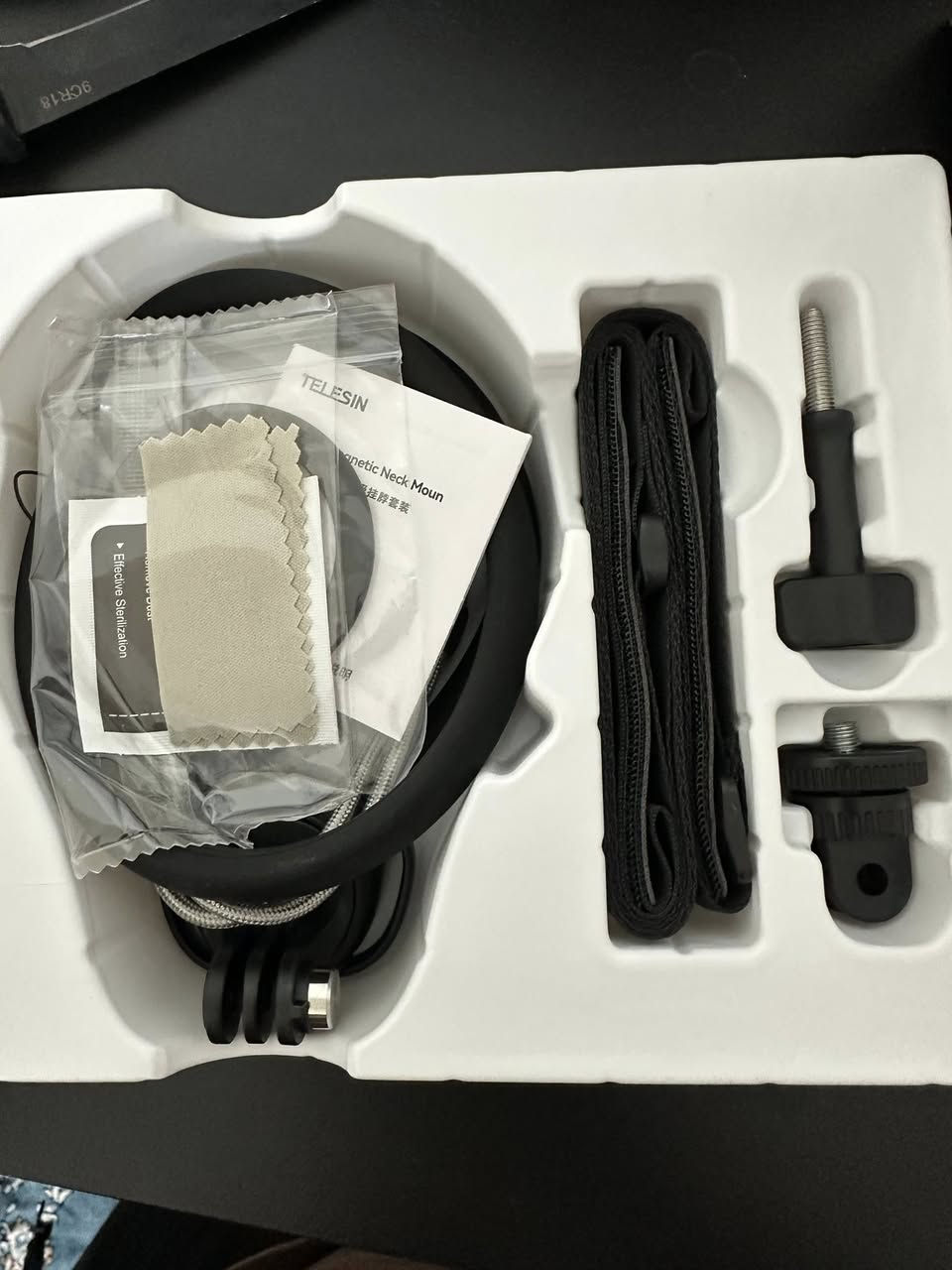 ستاند رقبة للتصوير  للموبايلات بي قاعدة ماك سيڤ ولكامرات المغامرة   بي حزام صدر ايضاً   كامل سعره 22 الف متوفر توصيل


**إذا كنت صاحب هذا الإعلان وتريد حذفه لأي سبب، رجاءا أرسل رسالة إلى الدعم الفني**