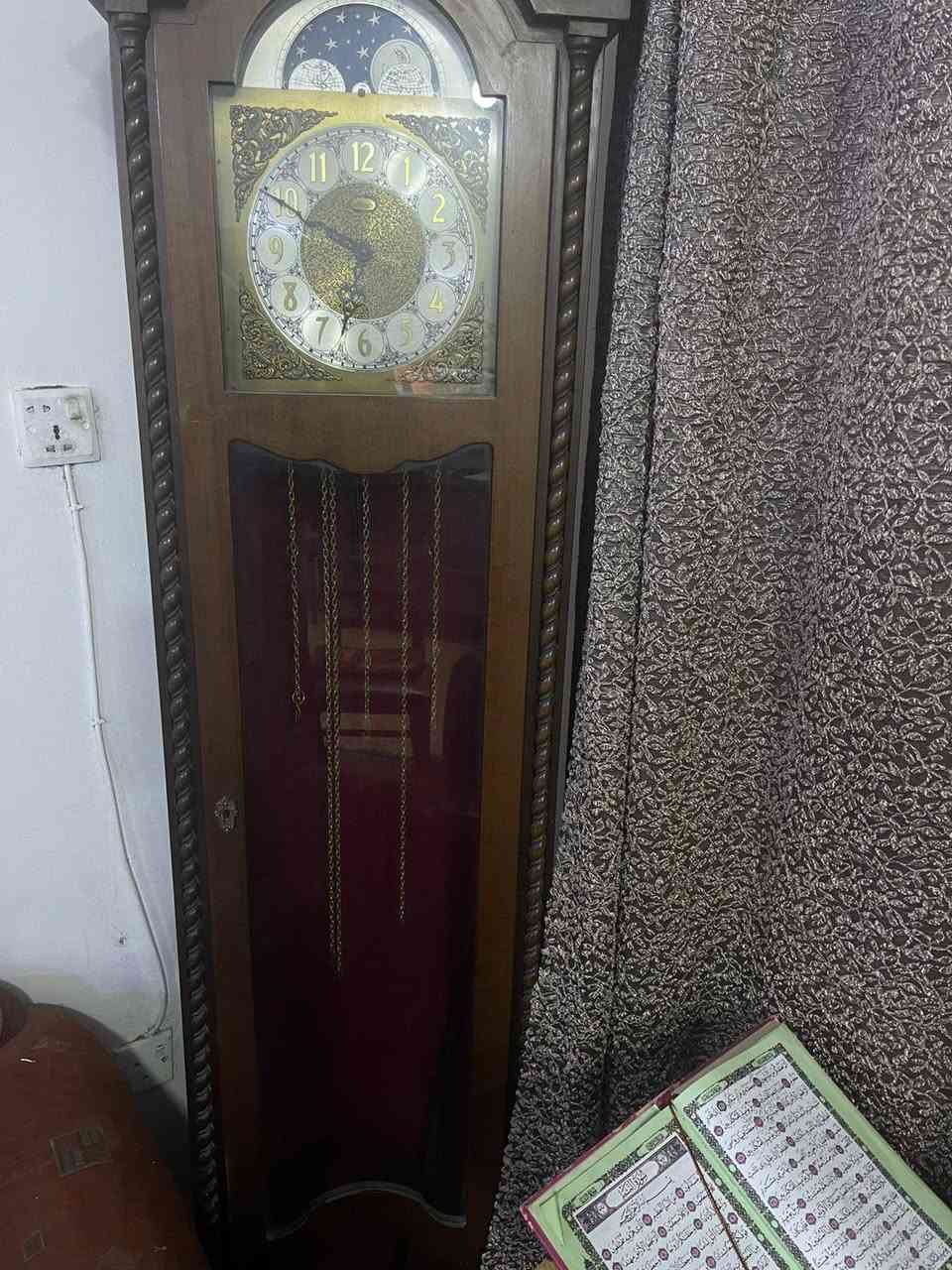 ساعه المانيه ثقالات
للبيع ***********
