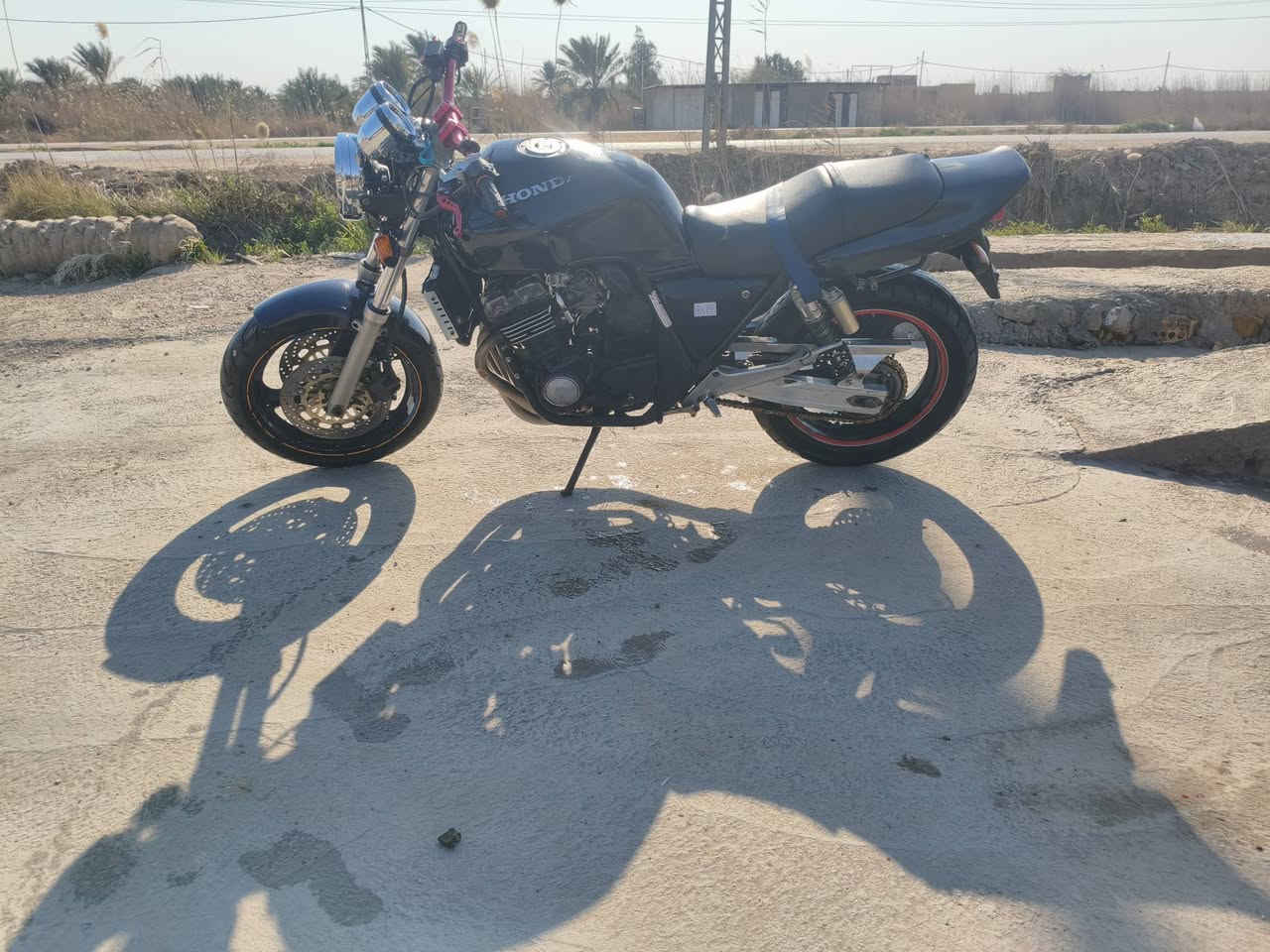 سيبي فور جيل اول للبيع موديل 2000اوراق دراجة خير من الله ماناقصه شي كهربائية كله جاهزه محرك شلعه ومعدل فول ونعومه السعر 1600وبيه مجال بسيط مكانه حله قضاء القاسم ***********
