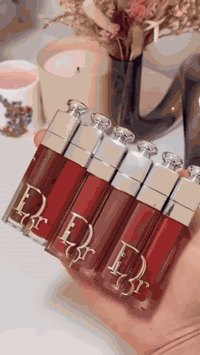 تألقي وأبدعي مـع ڪوزمتڪ الفاتنـه 😉
ميڪ أب و عطـوࢪ بࢪاندات عالميـه ڪُلشي متوفـࢪ يمهـا وبأنسـب الأسعـاࢪ ألعنـوان تقاطع ألوࢪده مقابـل الخزينـه بࢪانـد ألفاتنـه♡ خدمة توصيل جميع المحافضات ***********
***********
 
https://www.facebook.com/share/1AwqpRqiHw/
