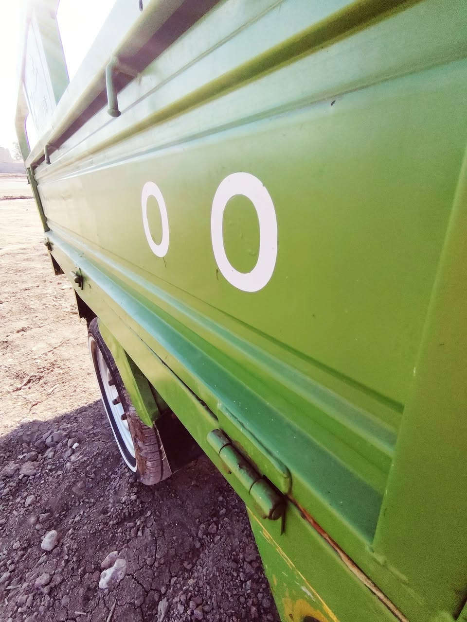 21 أوراق اصولي مكمركه وصل معرض موجود مكفوله مليون ٥٥٠ محاويل ناحيه الإمام طريق جبله ***********
