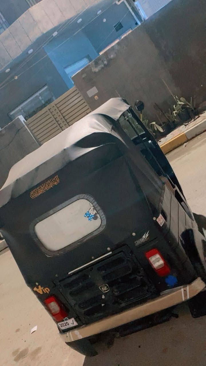 تكتك اوراق 2018 للبيع تكتك حلوه ونضيفه
كلشي مانقصهه تكتك حلوه ونضيفه مال شغل ربع ماتصرف عليهه
السعر 3900 وبيهه مجال
مكاني واسط الصويره
***********
