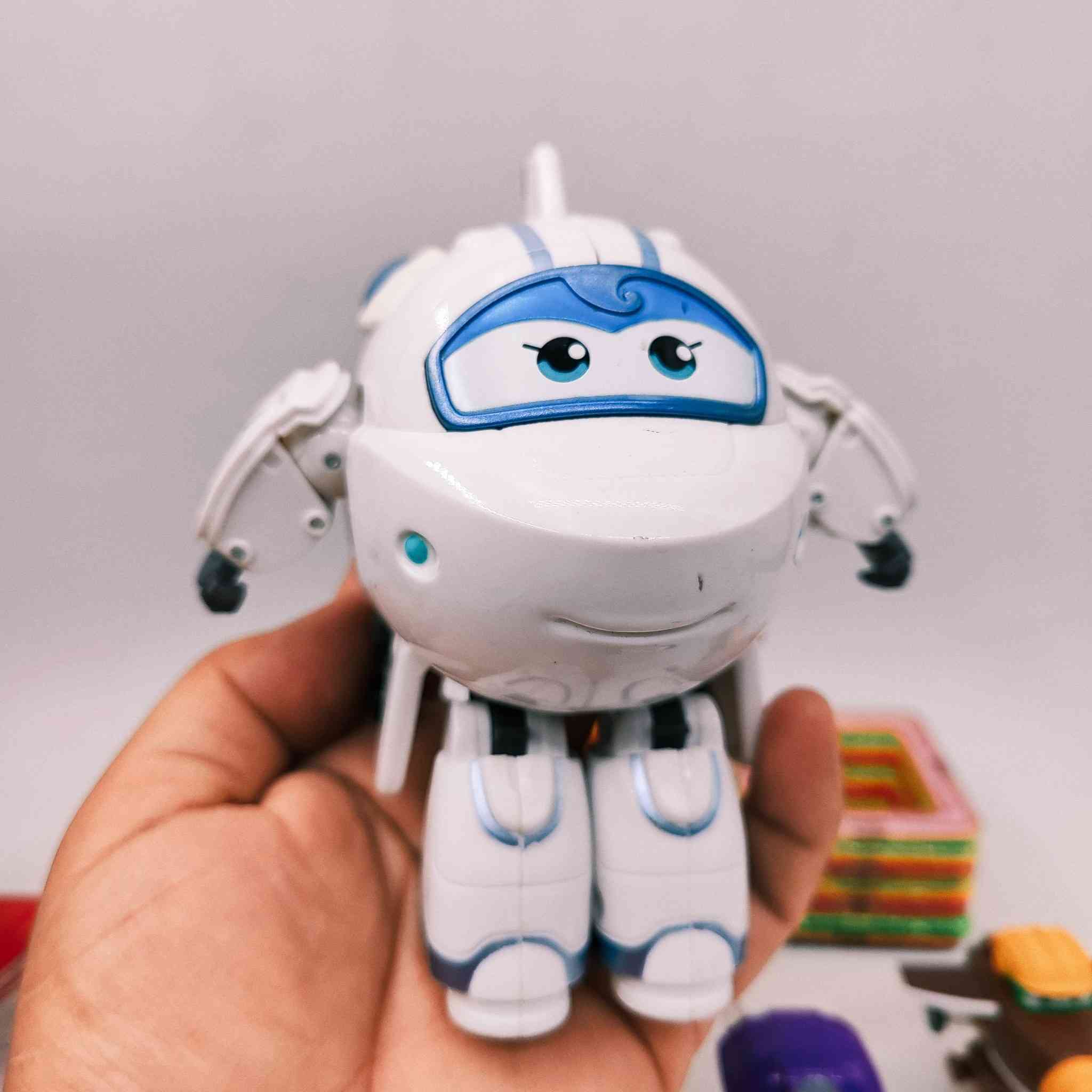 Super Wings 😍🥰🤩💯🙏💥🔥💢😁🤔🌹
للحجز والاستفسار يرجى مراسلة الصفحة Umbrella toys أو التواصل مع الرقم ***********
