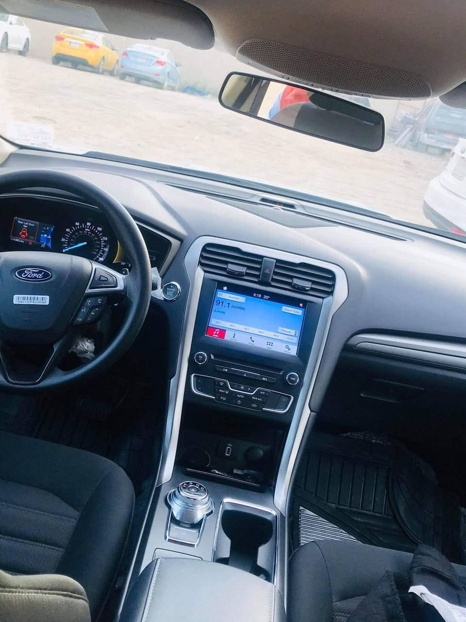 السلام عليكم ورحمة الله وبركاته 
‏‎       ——— لـلـبـيع  ———

‏‎ فورد فيوچن .      —      Ford Fusion

‏‎وراد أمريكي.         —  بدون ايرباك 

‏‎الموديل               — 2018

فئة                      — SE  

حجم المكينه       — V4/1500 تيربو 

‏‎اللون                   —  ابيض 

المسافه المقطوعه — 51mi

حالة السياره.        —  التقرير داخل المنشور 

‏‎المواصفات 
‏‎- بصمة تشغيل
-بصمة أبواب 
-ليد نهاري 
‏‎- شاشه كبيره 
‏‎- شاشه عداد 
‏‎- ستيرن بحركه كهربائيه 
‏‎-تبريد منفصل 
-تبريد قطعتين 
‏‎- بگ لايت LED 
‏‎- كود باب 
‏‎-تحكم ستيرن جهتين 
‏‎-تحديد سرعه 
‏‎-مانع انزلاق 
-حساس خلفي 
-كرسي السايق والراكب بحركة كهربائيه 
‏‎-ليد نهاري
‏‎-گير ماوس 
‏‎-كامره خلفيه دوار
شاشه عطلات 
‏‎باقي المواصفات المعروفه 
حساس دهن 
حساس تايرات بشكل منفصل 

‏‎السعر      117 

رقم السياره    — القادسيه 

‏‎موقع  السياره — المثنى _ السماوه 

‏‎للأستفسار.    ***********
