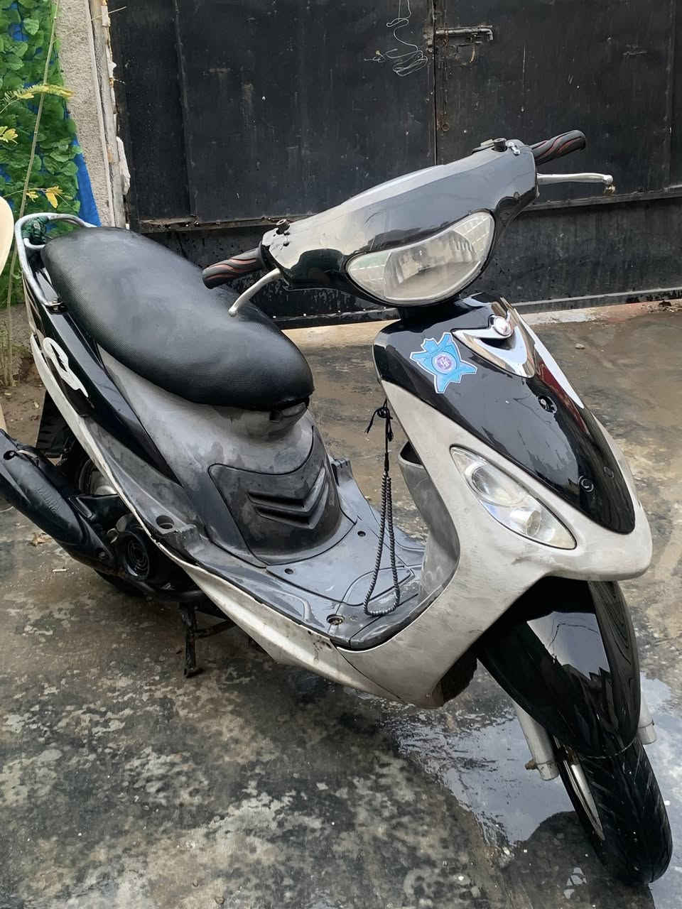 سلام عليكم 
ماكس ١٢٠ للبيع 
شغاله هندر سلف كامله وين متريد روح بيها 
بس متروكه ابيع كوم حديد مكاني الشعب ب٣٥٠ وبيها مجال


**إذا كنت صاحب هذا الإعلان وتريد حذفه لأي سبب، رجاءا أرسل رسالة إلى الدعم الفني**